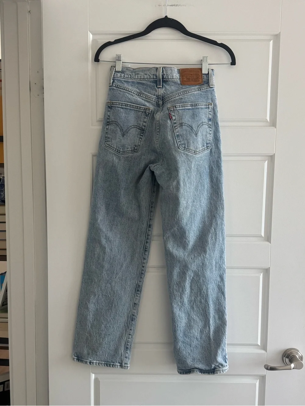 Levi's Light Blue High-Rise Straight Jeans - Picture 3 of 6